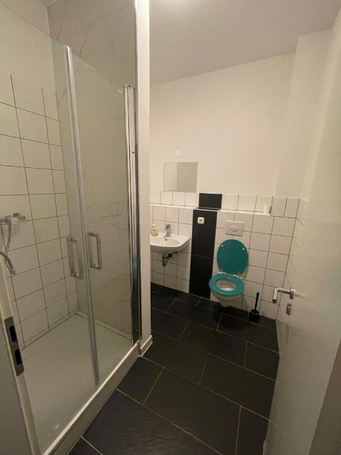 Monteur-Apartment Am Bahnhof Muhlheim am Main Eksteriør bilde