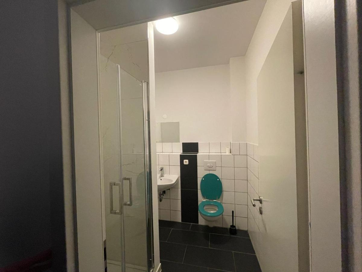 Monteur-Apartment Am Bahnhof Muhlheim am Main Eksteriør bilde