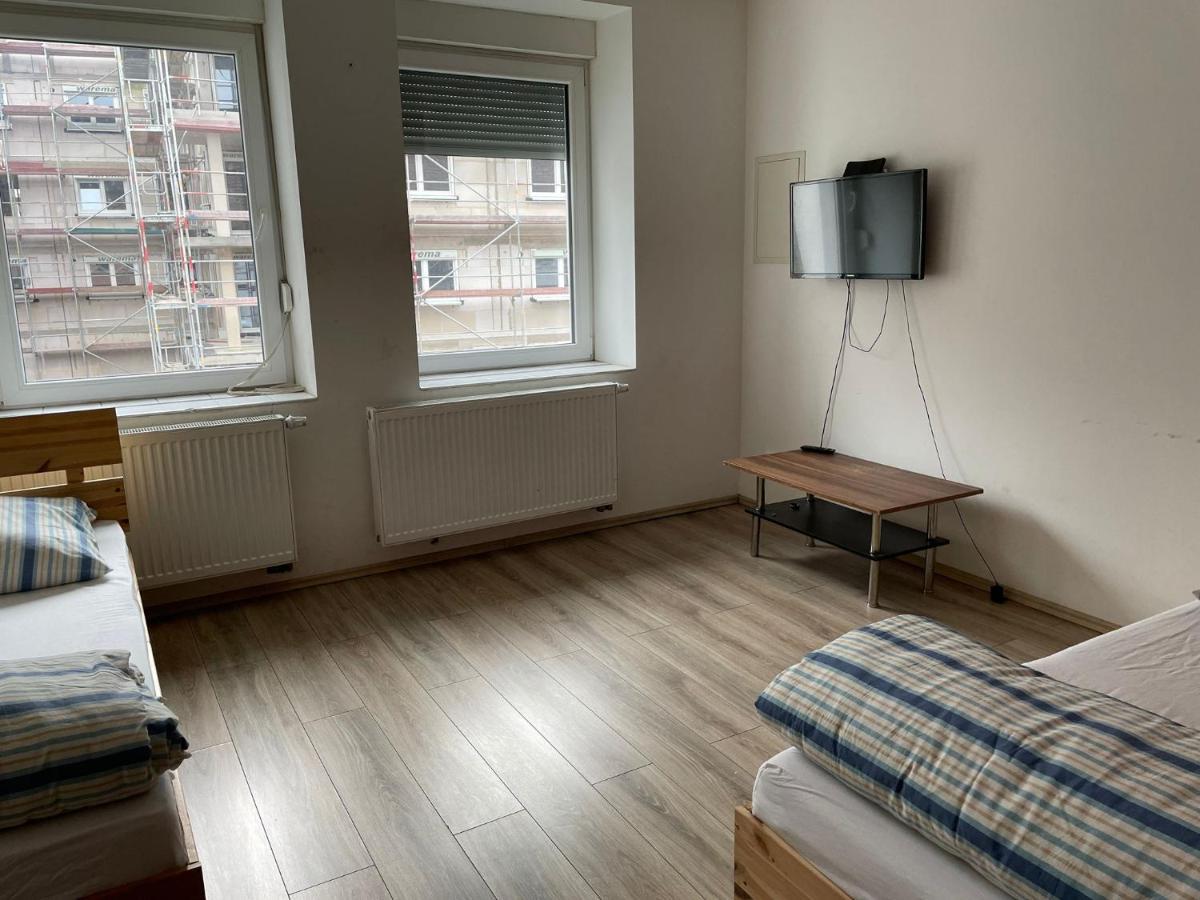 Monteur-Apartment Am Bahnhof Muhlheim am Main Eksteriør bilde